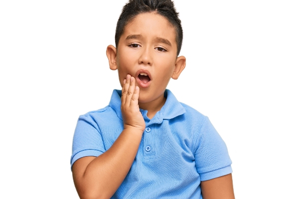 How An Emergency Pediatric Dentist Treats Sports Related Dental Trauma