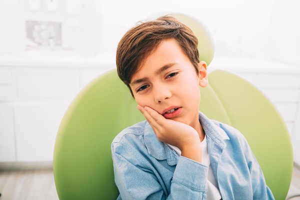 Signs That Your Child Needs To Visit An Emergency Pediatric Dentist